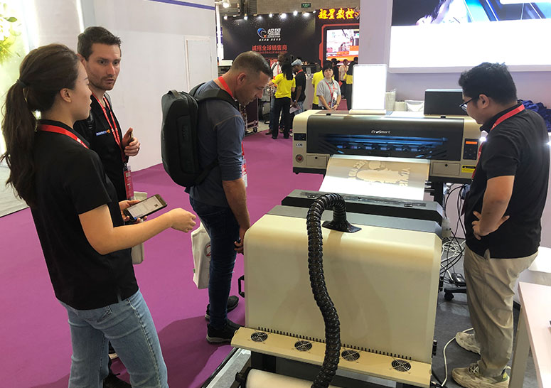 Winner Shines at the Shanghai International Advertising Exhibition: Leading the Trend in Digital Printing